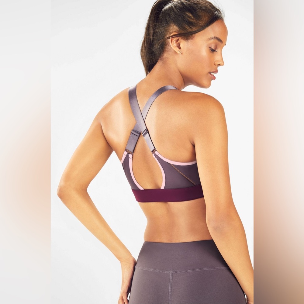 Fabletics Sports Bra - Picture 3 of 3